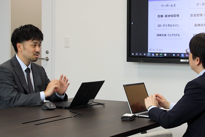 全営業マンにABookBizライセンス付与
