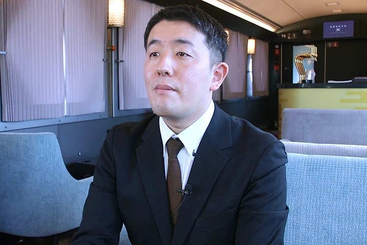 運輸部 運転課 主任 寺田浩人 氏
